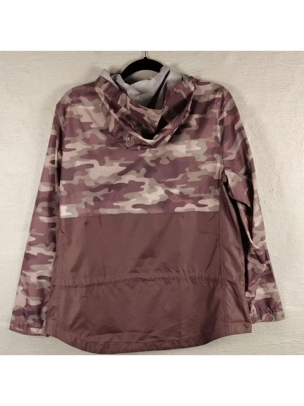 Eddie Bauer Rose Multicolored Camo Long Sleeve Hood Zip Up Light Rain Jacket